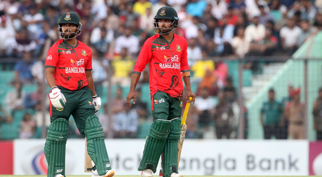 এক ম্যাচ বাকি থাকতেই সিরিজ হার বাংলাদেশের