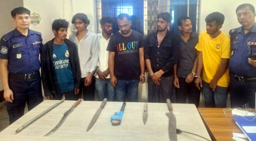 ফেনীতে ডাকাত দলের ৭ সদস্য গ্রেপ্তার