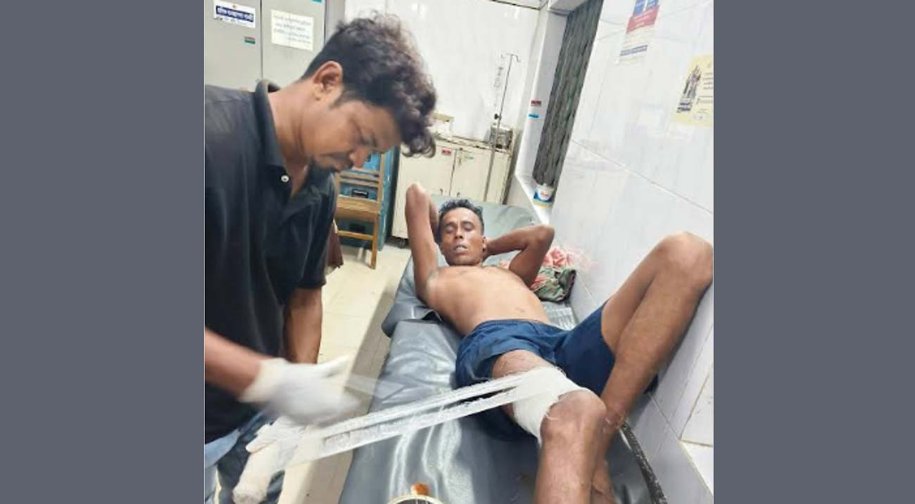 মাটিরাঙ্গায় দুর্বৃত্তদের হামলায় শ্রমিক গুলিবিদ্ধ