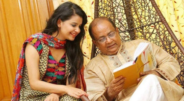 বাবা হারানোর কষ্ট আর নতুন আশ্রয়ের গল্প বললেন শবনম ফারিয়া