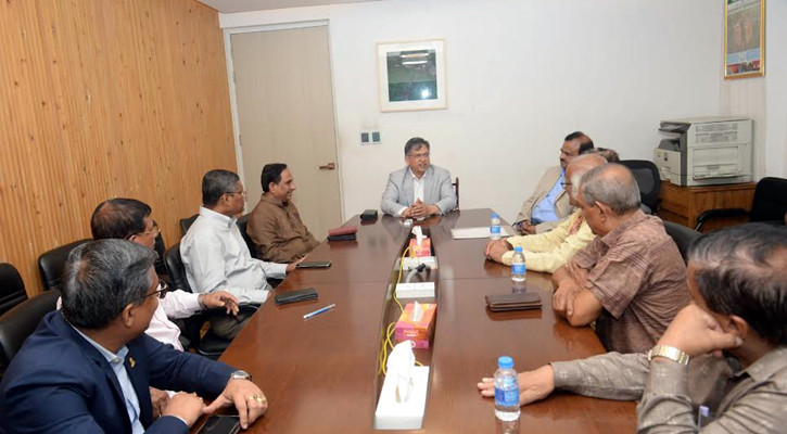 সরকার সংখ্যালঘু সম্প্রদায়ের নিরাপত্তা ও স্বার্থ সুরক্ষাকে সর্বোচ্চ গুরুত্ব দিচ্ছে