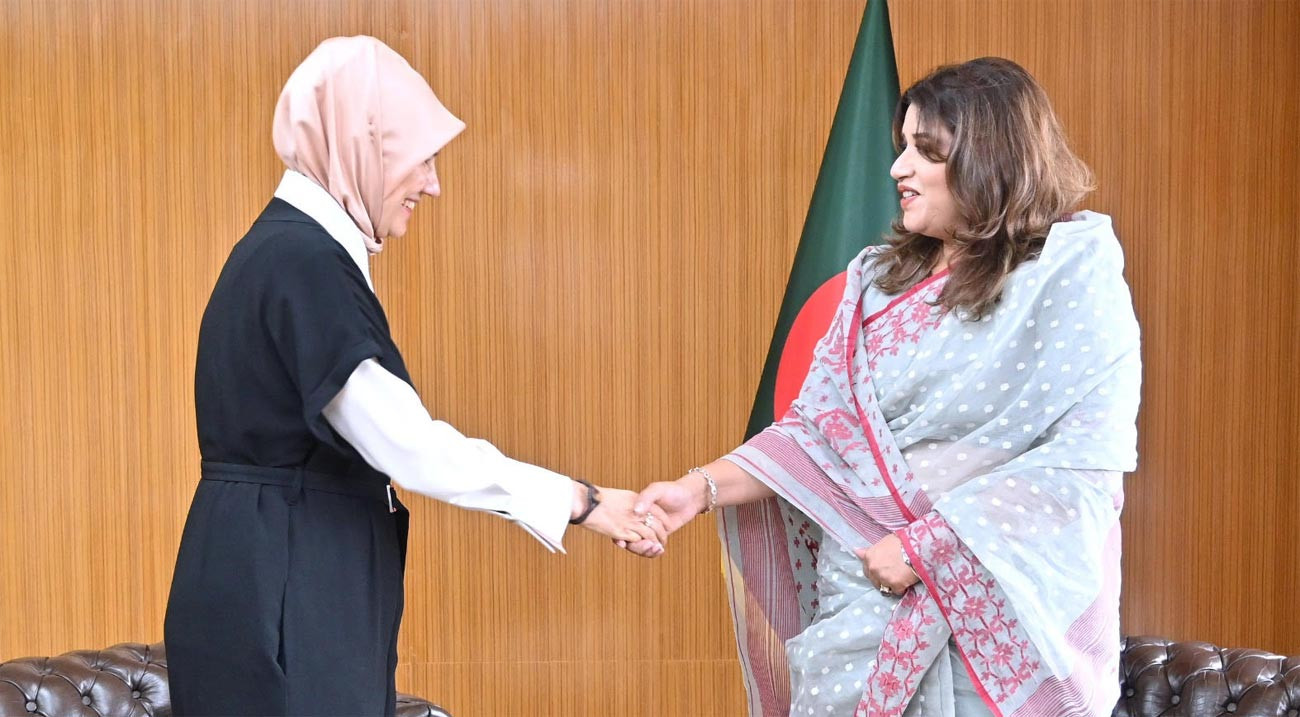 রোহিঙ্গাদের দ্রুত প্রত্যাবাসনে তুরস্কের সহযোগিতা চাইলো বাংলাদেশ