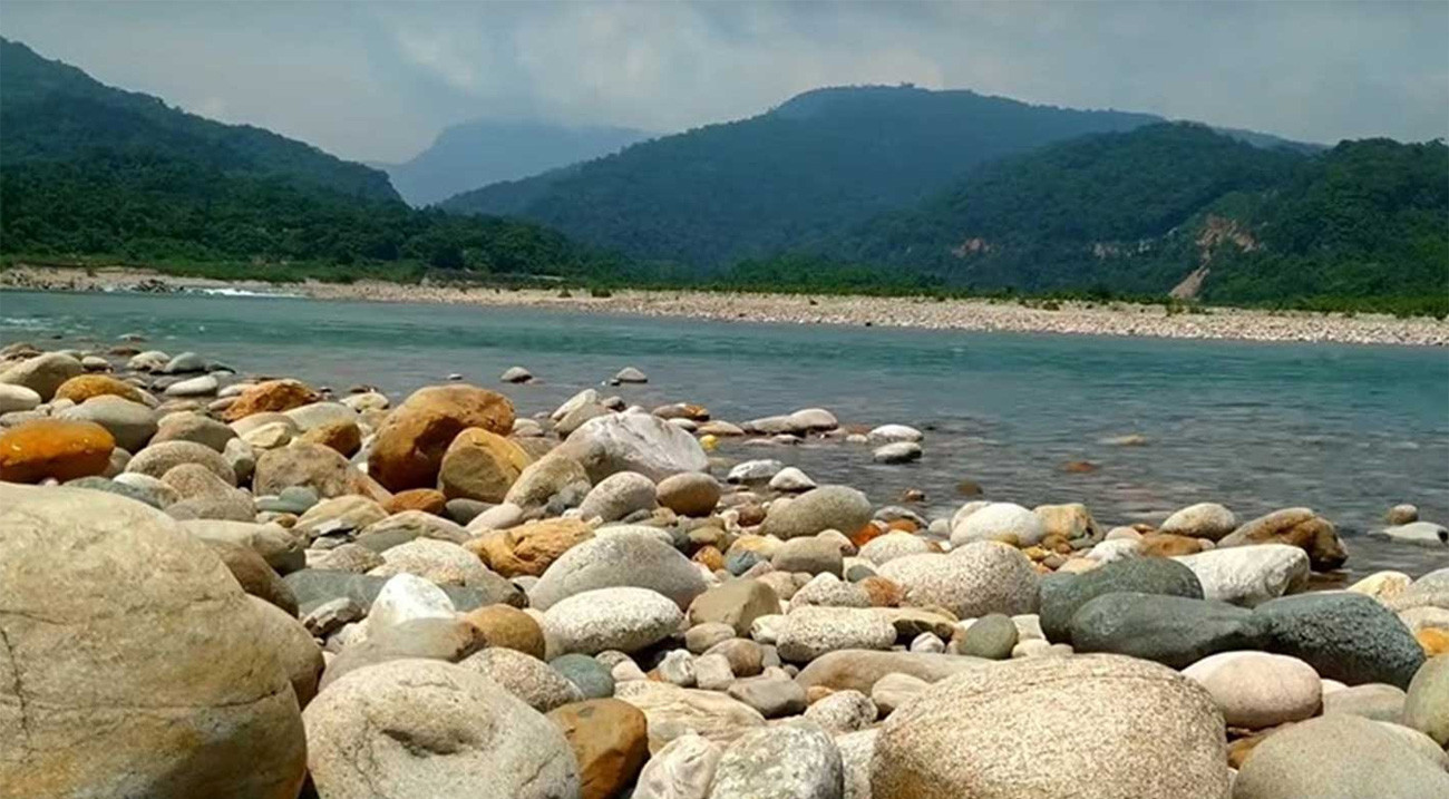 নিষেধাজ্ঞা প্রত্যাহার পর্যটকদের জন্য উন্মুক্ত সাদাপাথর