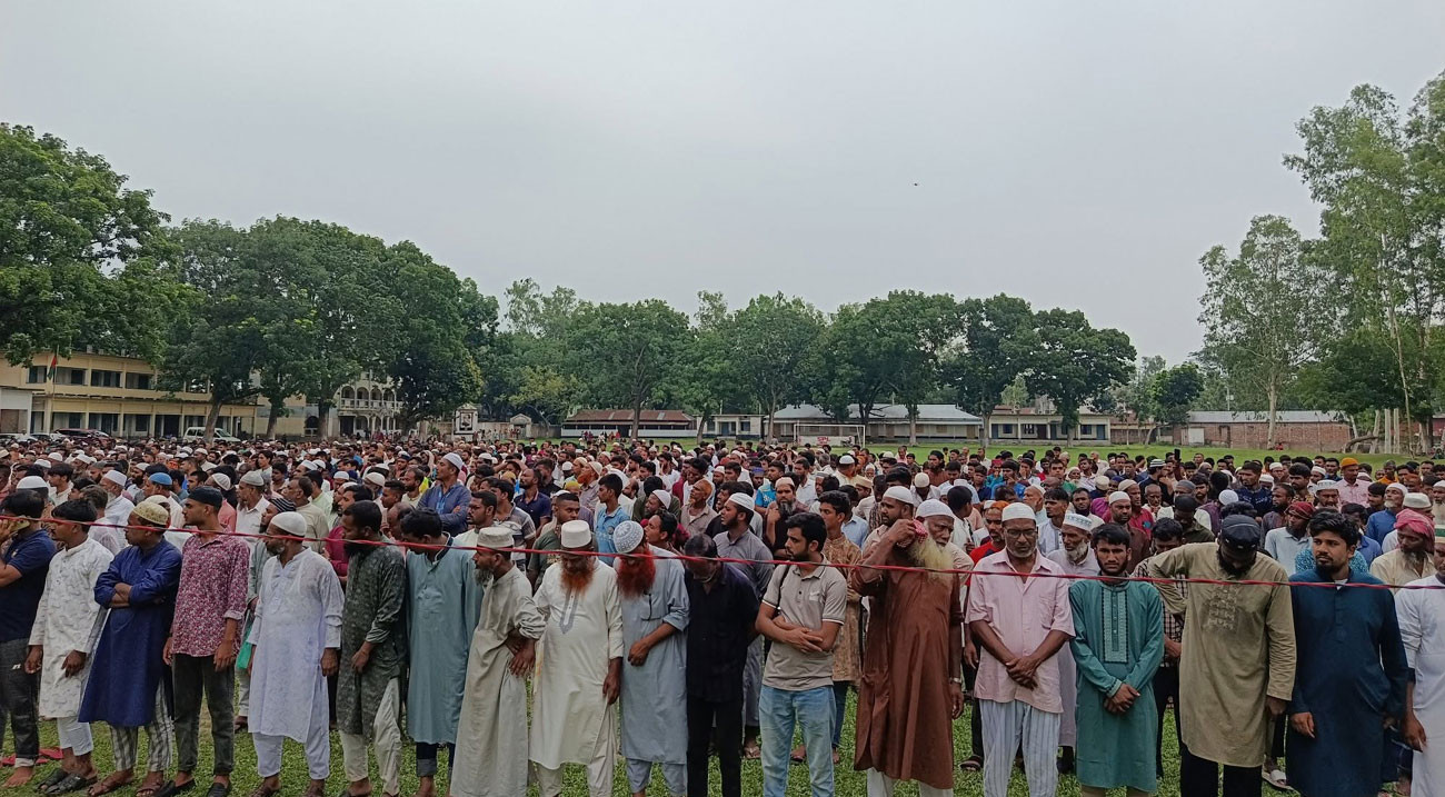 গাইবান্ধায় হত্যার শিকার শিবির নেতা সাইফুল্লাহর দাফন সম্পন্ন