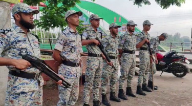 কার্যক্রম নিষিদ্ধ আ. লীগের প্রতিষ্ঠাবার্ষিকী ঘিরে গোপালগঞ্জে কড়া নজরদারি