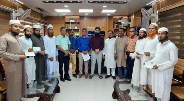 ময়মনসিংহে এমপির অনুদানের চেক পেল ৬০ মসজিদ কমিটি