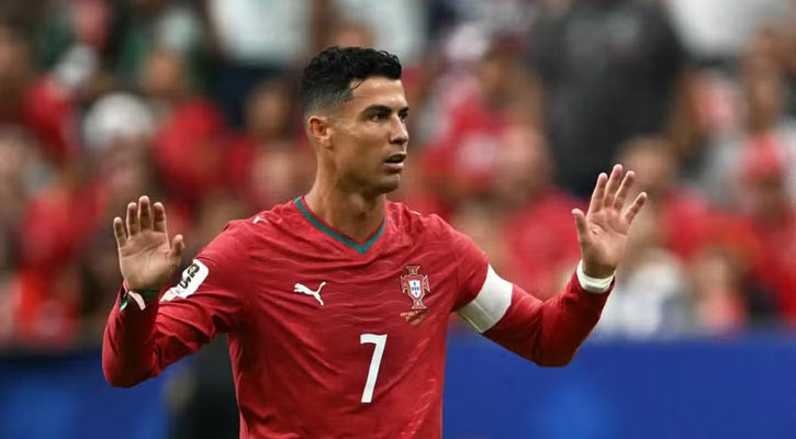 কেবল হ্যাটট্রিকটাই পেলেন না রোনালদো!
