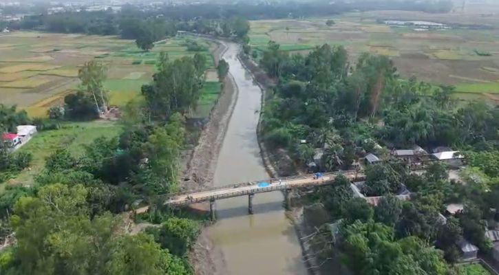 ৩.৫ কিমি খাল খননে ২০ হাজার একর জমির জলাবদ্ধতা দূর