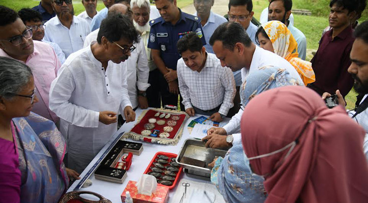 বিজ্ঞানীদের মৌলিক গবেষণায় আত্মনিয়োগ করতে হবে: প্রাণিসম্পদমন্ত্রী