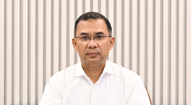 ‘গ্রীষ্মকালীন দাভোস’ সম্মেলন শেষে বেইজিংয়ের পথে প্রধানমন্ত্রী