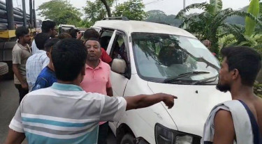 নরসিংদীতে লাশ গুমের চেষ্টা, মাইক্রোবাস চালক আটক