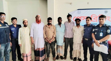 ১০ হাজার টাকার জন্য অটোরিকশাচালককে হত্যা, ১২ ঘণ্টায় গ্রেপ্তার ৬