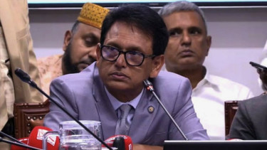 পরীক্ষকরা ঠিকভাবে খাতা দেখছেন কি না, চেক করবেন শিক্ষামন্ত্রী