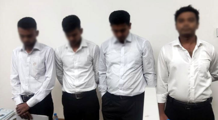 জনপ্রশাসনের নিয়োগে ভাইবা দিতে এসে ধরা ৪ প্রার্থী