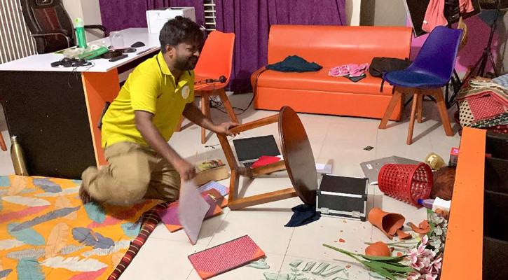 রাজশাহীতে ‘ম্যাংগো লাভার’ কার্যালয়ে হামলা-ভাঙচুরের অভিযোগ, আহত ২