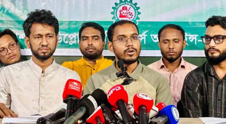 এত ডিপ্লোমা ইঞ্জিনিয়ার্স তৈরি করে চাকরির ব্যবস্থা না করলে বেকারত্ব বাড়বে