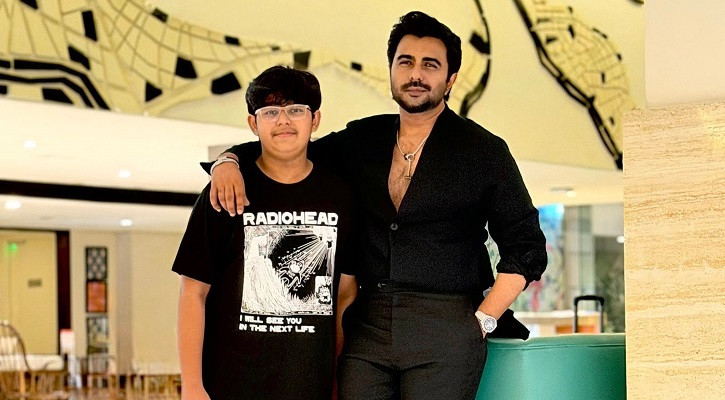শুভেচ্ছায় ভাসছেন বাবা-ছেলে, ধন্যবাদ জানালেন অপূর্ব