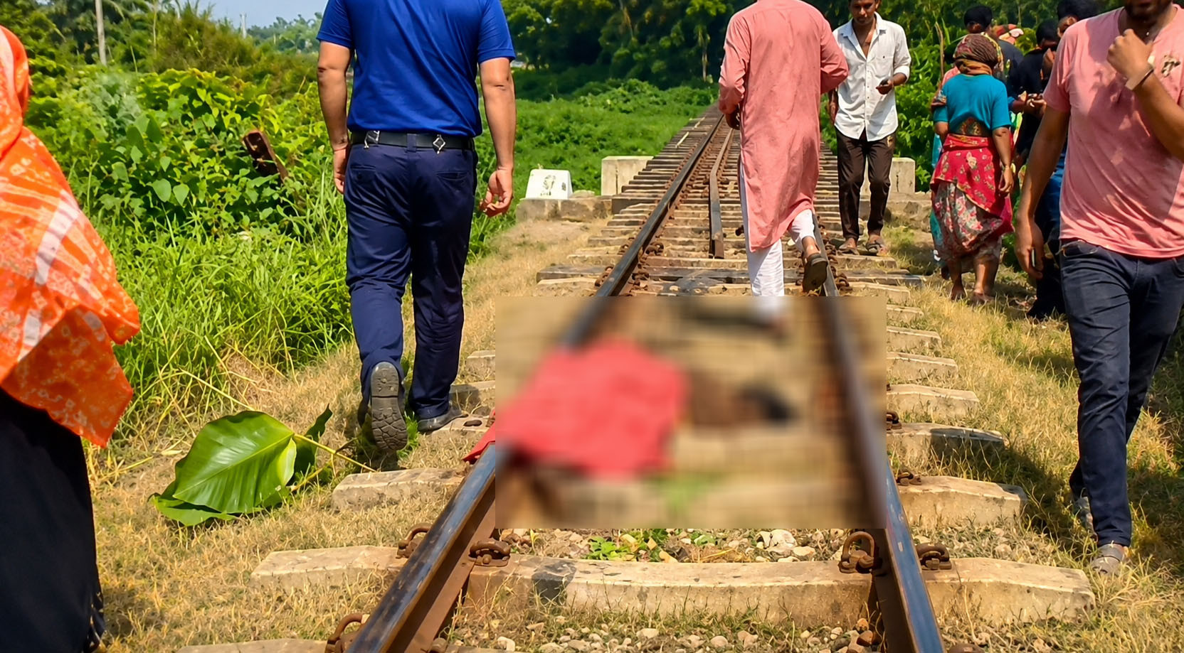পটিয়ায় ট্রেনের ধাক্কায় প্রাণ গেল নারীর