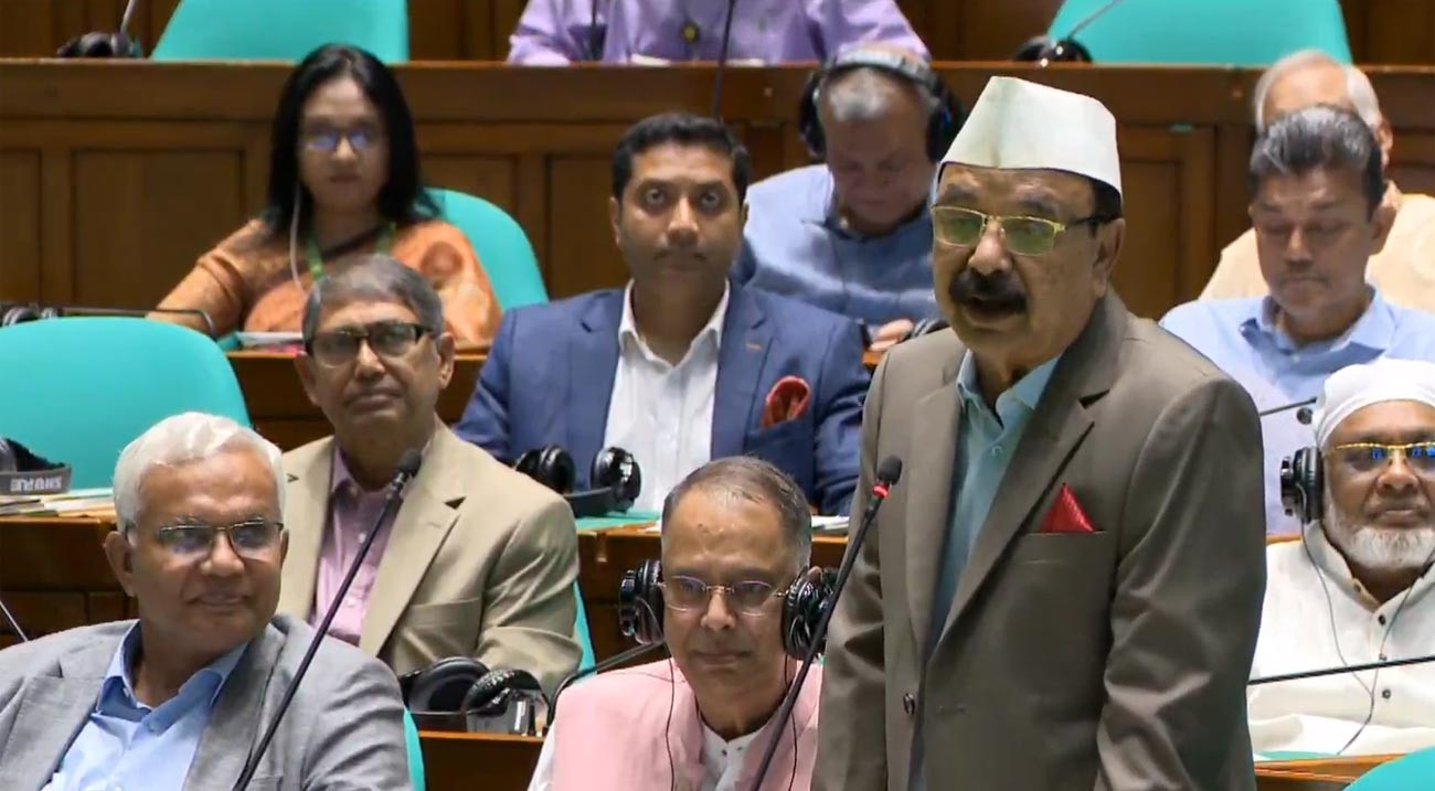 মাদকের সবচেয়ে বড় চালান আসে স্বরাষ্ট্রমন্ত্রীর বাড়ির আশপাশ দিয়ে