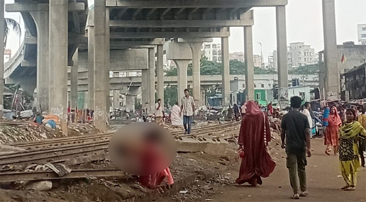 ঢাকায় হাঁকডাক দিয়েই বিক্রি হচ্ছে মাদক