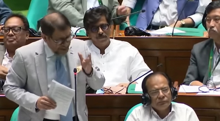 আদ্-দ্বীনের ভয়াবহ অব্যবস্থাপনার চিত্র তুলে ধরলেন স্বাস্থ্যমন্ত্রী