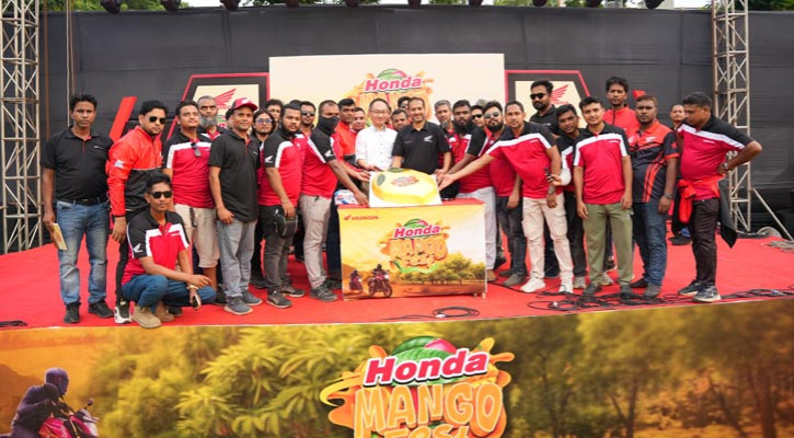 চাঁপাইনবাবগঞ্জে সাফল্যের সঙ্গে উদযাপিত হলো ‘হোন্ডা ম্যাংগো ফেস্ট ২০২৬’