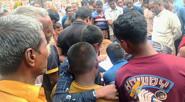 ঘোড়াঘাটে বজ্রপাতে দিনমজুর নিহত