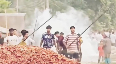 ব্রাহ্মণবাড়িয়ায় সংঘর্ষে নিহতের জেরে ফের সংঘর্ষ, ওসিসহ আহত ২৫