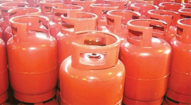 ৩৫৭ টাকা কমলো এলপি গ্যাসের দাম