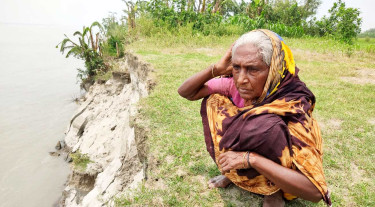 যমুনার ভাঙনে বিলীন ৬০০ একর জমি, নিঃস্ব ৬ গ্রামের মানুষ
