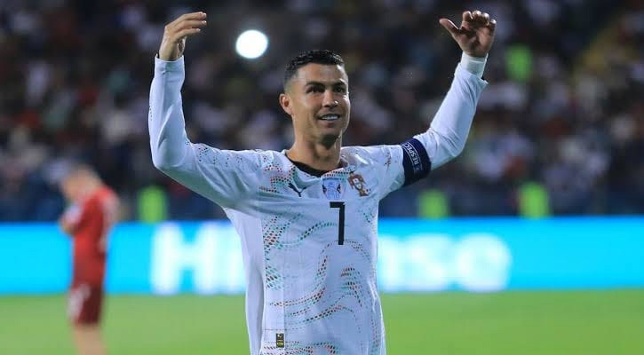 ৪১ বছরেও ইতিহাসের পাতায় রোনালদো, ক্রোয়েশিয়ার বিপক্ষে পর্তুগালের একাদশ ঘোষণা