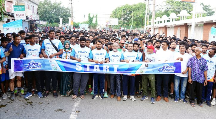 পদ্মা নদী রক্ষায় রাজশাহীতে ‘রান ফর পদ্মা’ মিনি ম্যারাথন