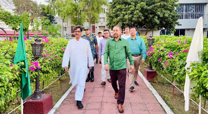 সাগরে মৎস্য আহরণ ও ব্লু ইকোনমির সম্ভাবনা কাজে লাগাতে হবে: আমিন উর রশিদ