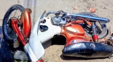 গাইবান্ধায় ট্রাকচাপায় মসজিদের খাদেম নিহত