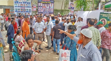 ভোটগ্রহণ শেষে ফলাফলের অপেক্ষায় চলচ্চিত্রের শিল্পীরা