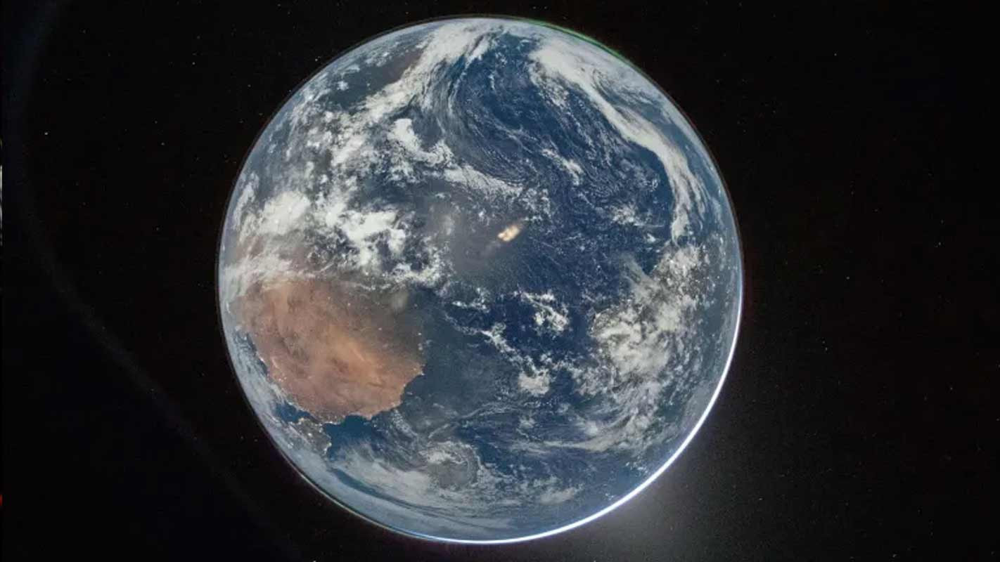 ধেয়ে আসছে টেলিস্কোপ, রক্ষায় রোবট পাঠাল নাসা