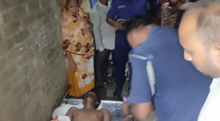 ফতুল্লায় মসজিদের ইমামের বাহিনীর গণপিটুনিতে যুবকের মৃত্যু