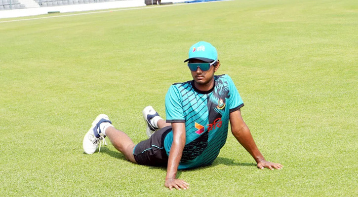 কাউন্টির পর টি-টোয়েন্টিতেও কেন্টের ভরসা হাসান মাহমুদ