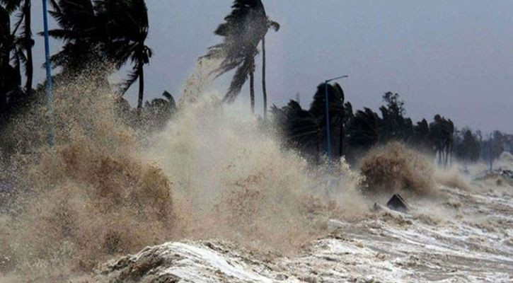 নিম্নচাপের কারণে উত্তাল সাগর, ২৪ ঘণ্টায় উপকূল অতিক্রম করবে
