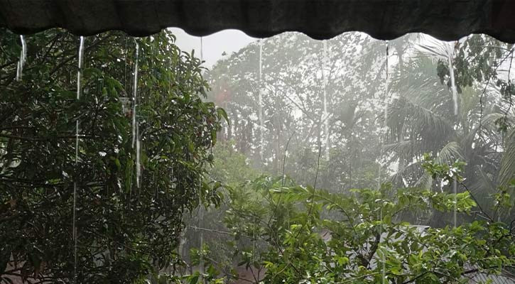 চার বিভাগে তুলনামূলক বেশি বৃষ্টি হতে পারে