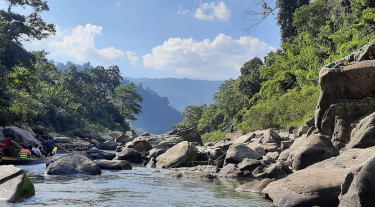 ভারী বৃষ্টিতে সাংগু নদীর পানি বৃদ্ধি, থানচিতে শতাধিক পর্যটক আটকা