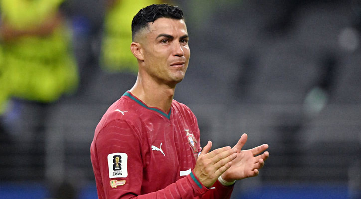 অশ্রুসিক্ত চোখে শেষ হলো রোনালদোর ‘লাস্ট ডান্স’
