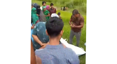 চলন্ত ট্রেনের সামনে ঝাঁপ দিলেন তরুণী, ঘটনাস্থলেই গেল প্রাণ