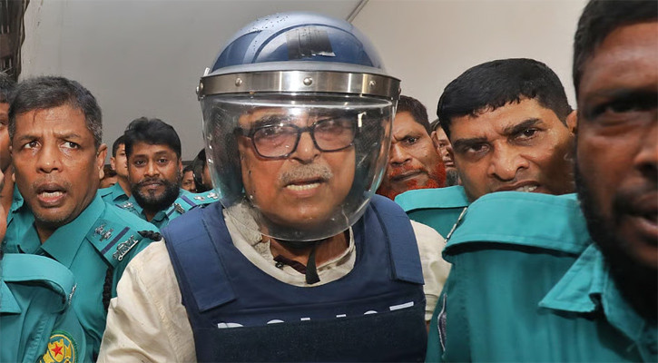 স্কুলে নিয়োগে দুর্নীতি, গ্রেপ্তার দেখানো হলো মেননকে