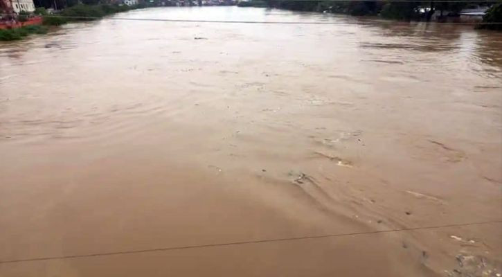 বাড়তে শুরু করেছে মৌলভীবাজারের নদ-নদীর পানি
