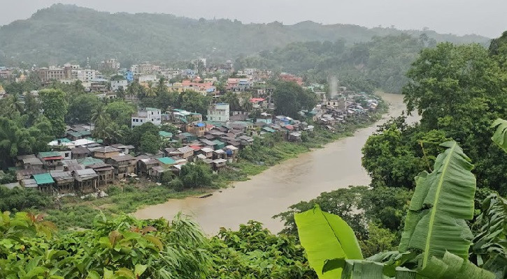 টানা বর্ষণে ঝুঁকি বেড়েছে, ১২ জুলাই পর্যন্ত বান্দরবানের সব পর্যটনকেন্দ্র বন্ধ