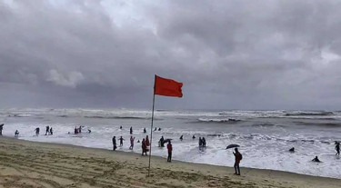 সব সমুদ্রবন্দরে তিন নম্বর সংকেত বহাল