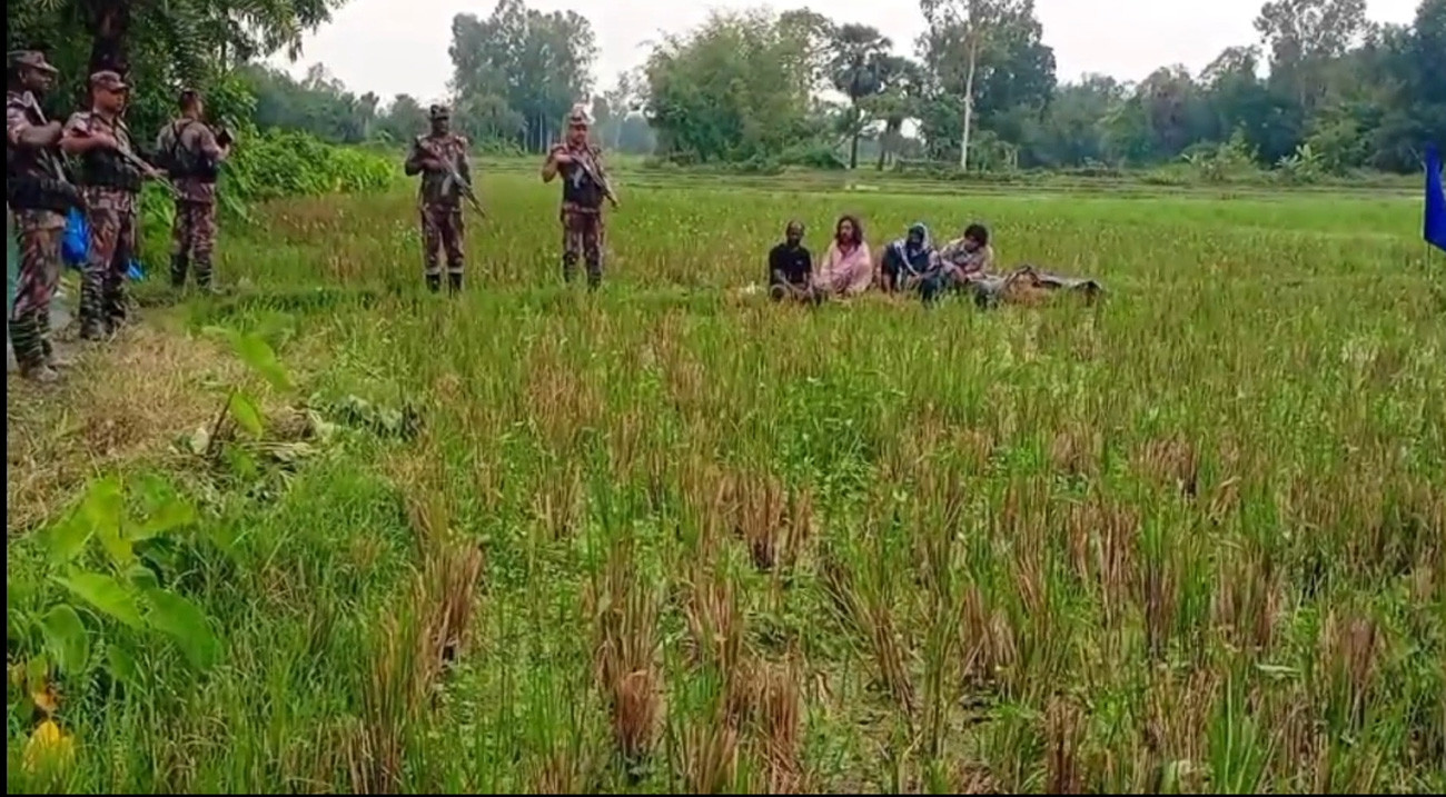 সীমান্তে ৪ জনের অনুপ্রবেশের চেষ্টা, বিজিবির বাধায় ব্যর্থ