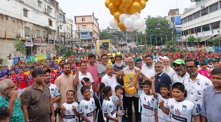 শিশুদের ক্রীড়ামুখি করতে যশোরে ব্যতিক্রমী জুনিয়র বিশ্বকাপ ফুটবল টুর্নামেন্ট