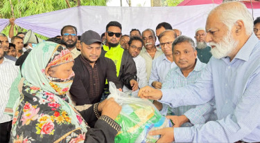 সরকার বন্যাদুর্গত মানুষের পাশে আছে: ত্রাণ প্রতিমন্ত্রী